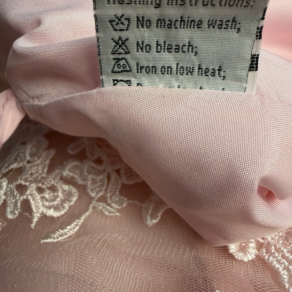 Chic Long Sleeve Pink Gown - Picture 5 of 9